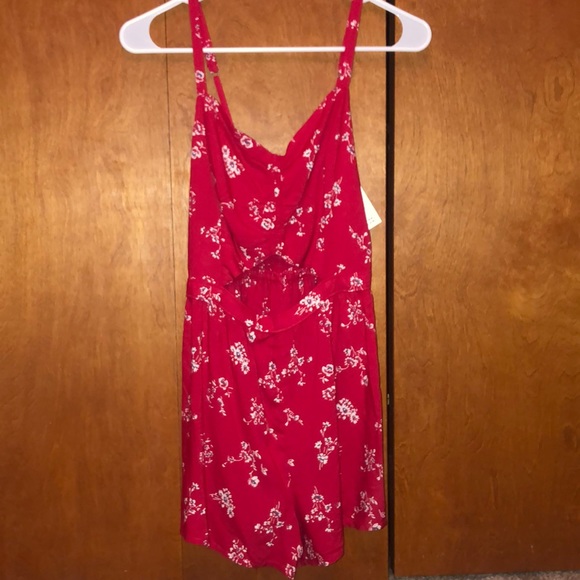 Hollister Other - Hollister romper